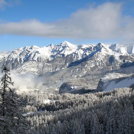 100 Metriv Vid Vytyagu Otel Bukovel Oda fotoğraf